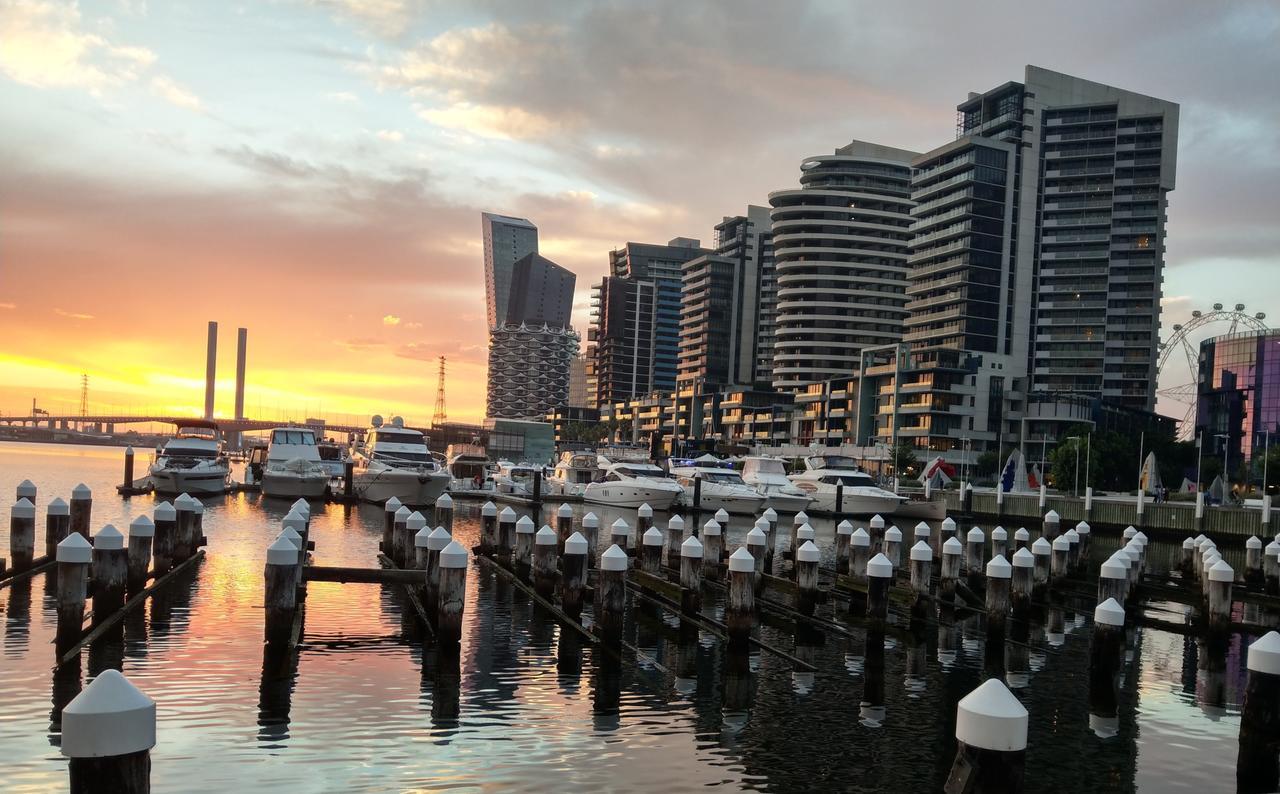 Harbour Escape Apartments Docklands Melburne Exterior foto